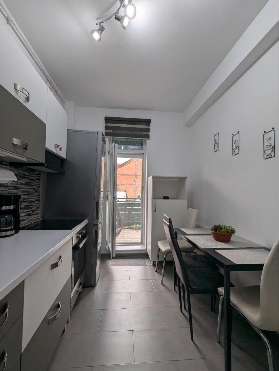 Gast Haus Apartment Sibiu Exterior photo